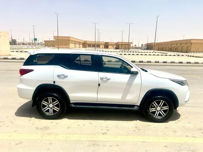 فورتشنر 2023 للتنازل 5