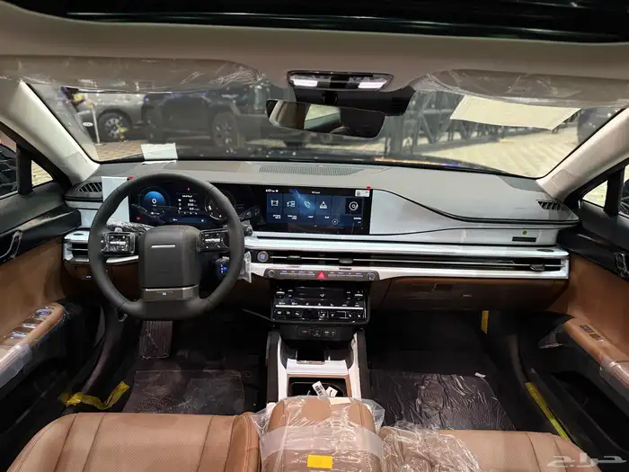 ازيرا 2025 كلاسيك و اكسلوسيف و بريميوم و كالجرافي 8