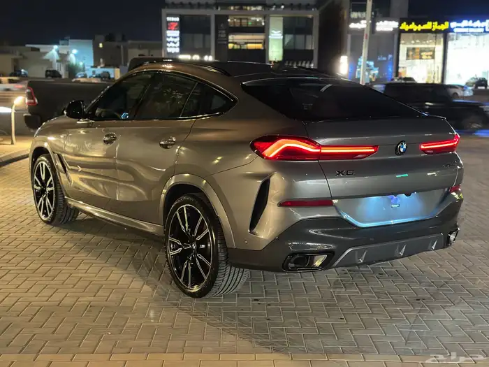بي ام دبليو X6 2024 مستخدم 14