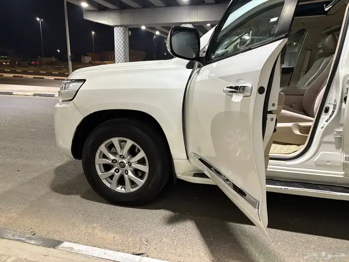 جيب لاندكروزر 2018 ديزل 7