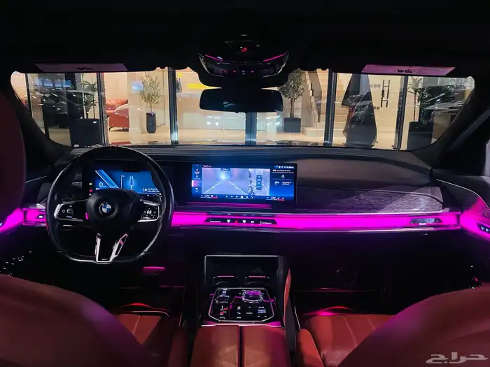 بي ام دبليو 740 موديل 2023 فل كامل اعلي فئة 19