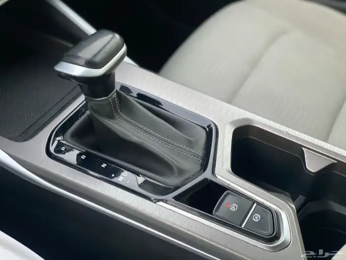 جيلي امجراند 15