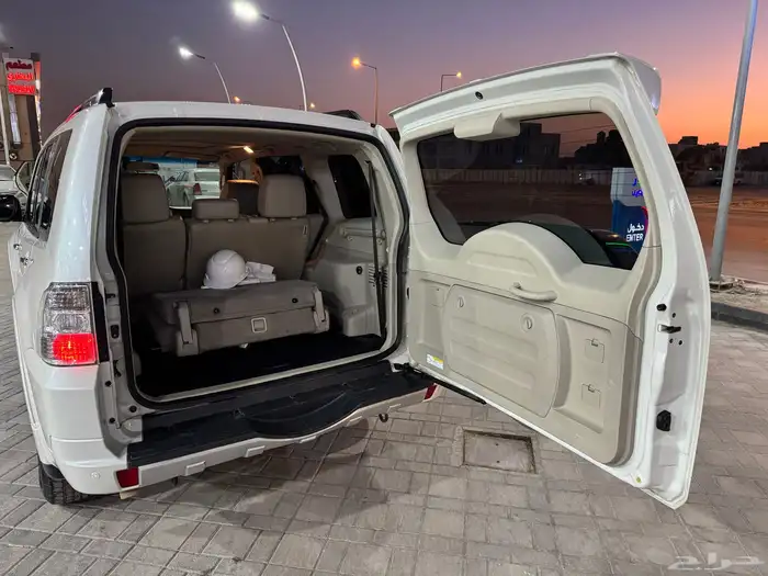 ميتسوبيشي 14