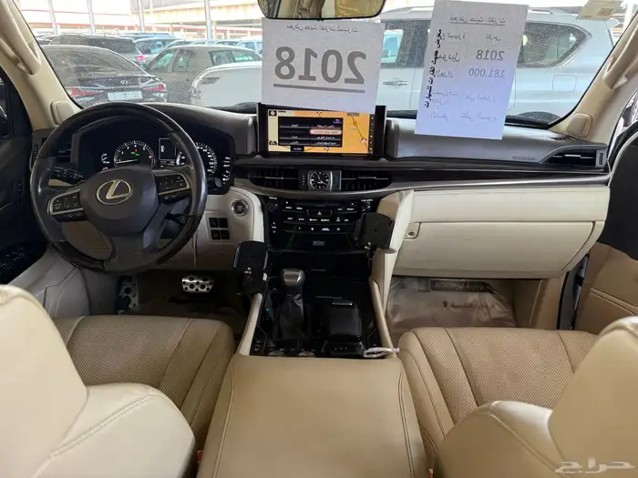 لكزس LX570 موديل 2018 31