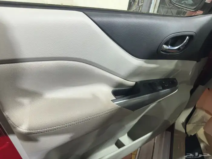 نيسان اكستيرا تيتانيوم نص فل دبل 2024 احمر عرض خاص 5