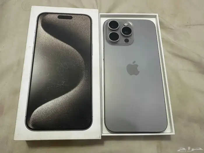 أيفون 15 برو ماكس 1
