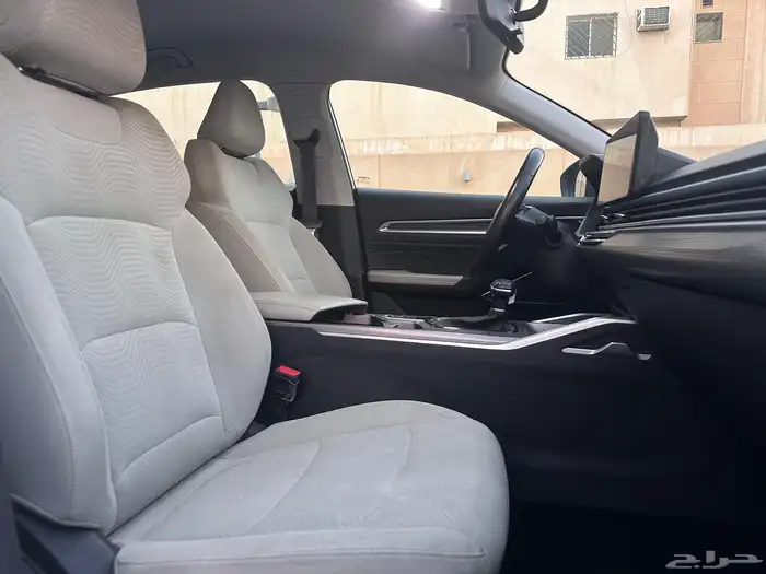 للبيع جيلي امجراند 2023  بدي وكاله 20