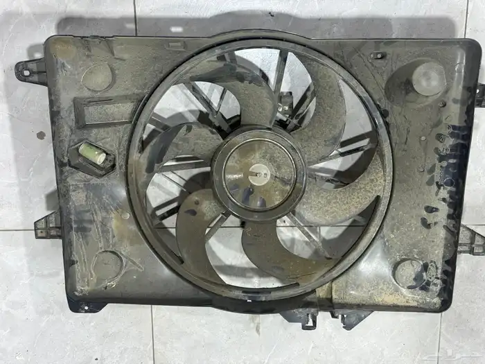 مروحة لديتر فورد اصلي تركب لموديل 1998 لين 2002 0