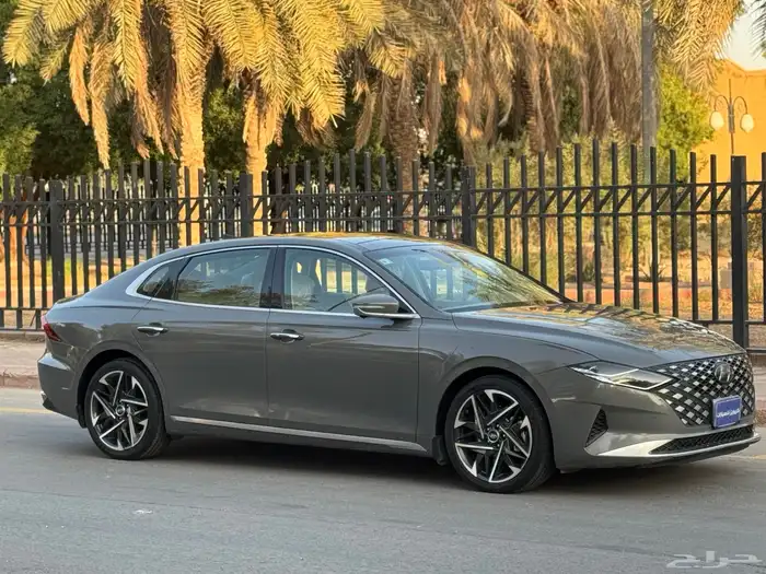 هيونداي ازيرا فل كامل 2021 10