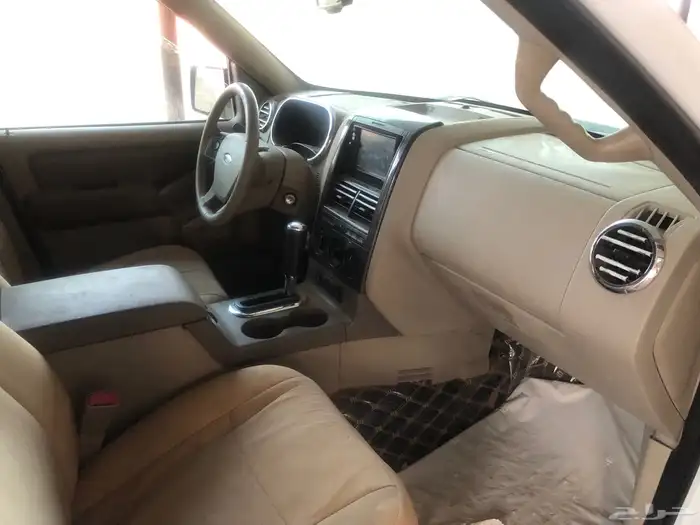 اكسبلور البيع تشليح فقط موديل 2007 5