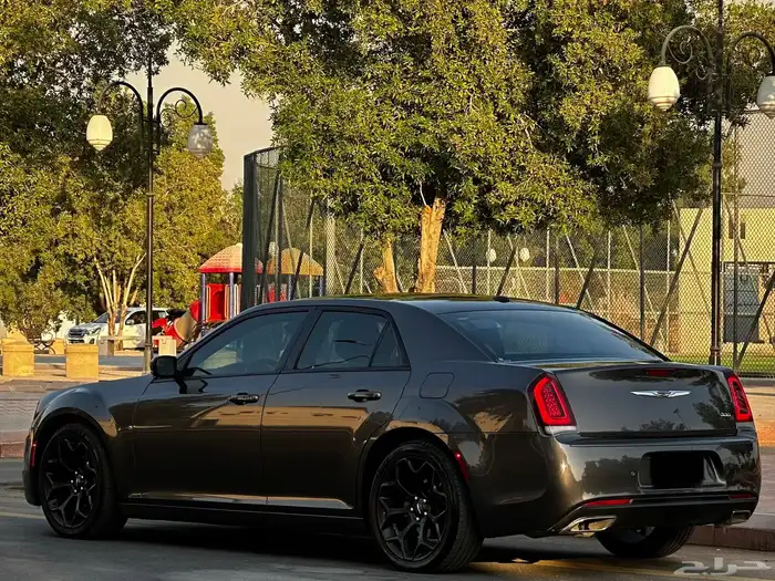 كرايزلر 2021 C300s (V6) 11