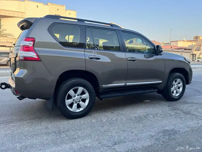 برادو فل كامل 6 سلندر مخزن 5