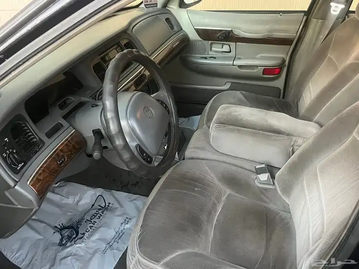 فورد جراند ماركيز 1999 10