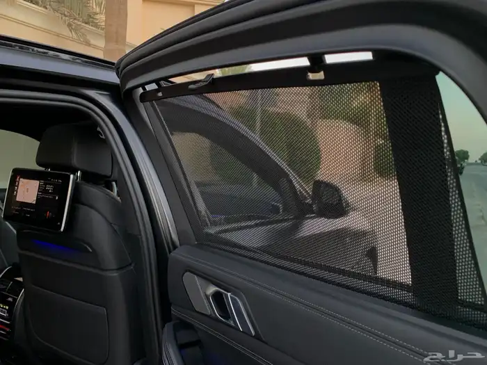 BMW X6 50i V8 2022 Edition Vermillion 47