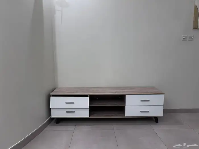طاولة تلفاز 0