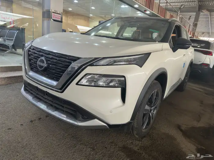 نيسان اكستريل SL فل كامل جلد جملي 2025 جميع الالوان 6