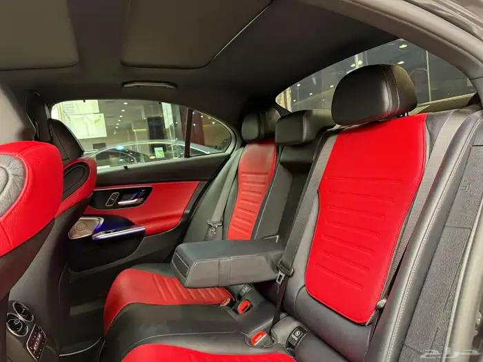 Mercedes AMG C43 2023 8