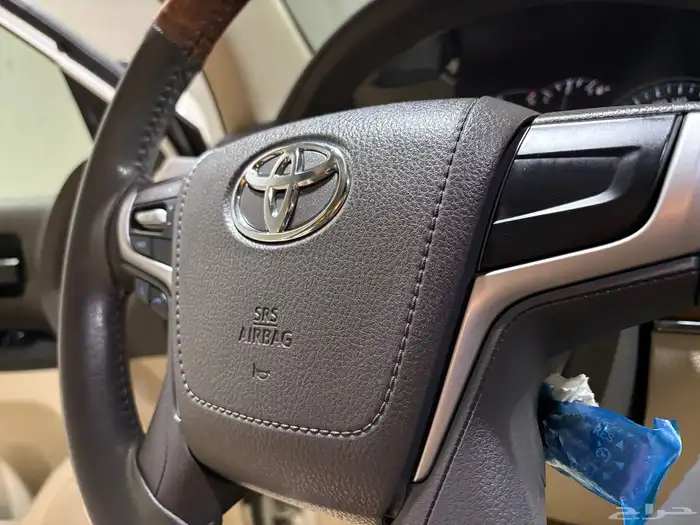 جيب لاندكروزر 2018 ديزل 39