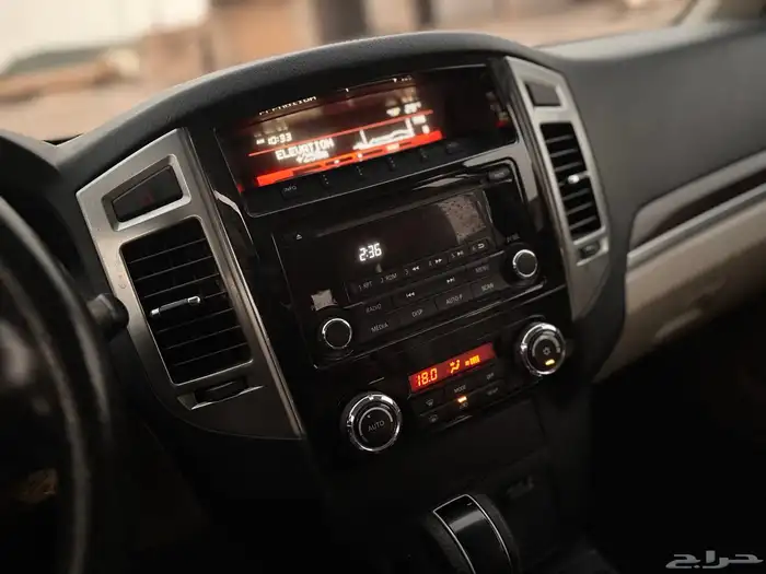 ميتسوبيشي باجيرو GLS 2022 38