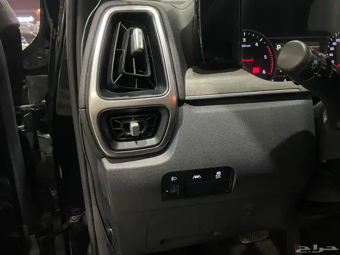 كيا سورنتو 2021 7 ركاب ( ديزل ) 2.2D بدي وكاله 15