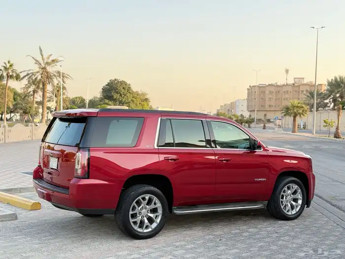 للبيع يوكن فل كامل 2015 بدون دبل SLT 7