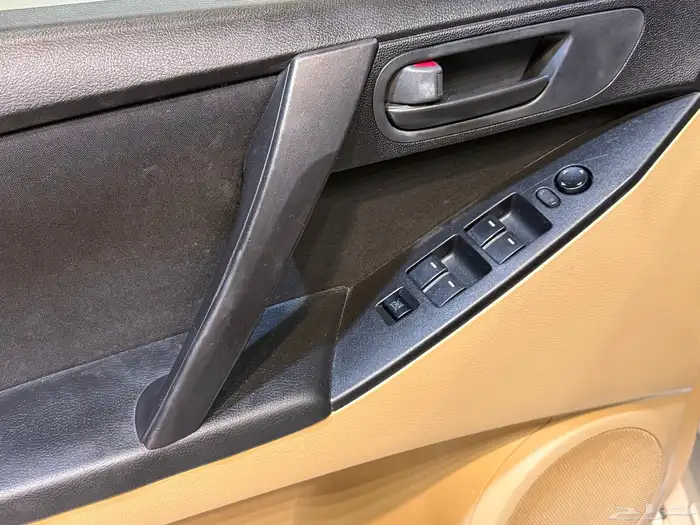 مازدا 3 2010 (( بحالة ممتازة )) 14