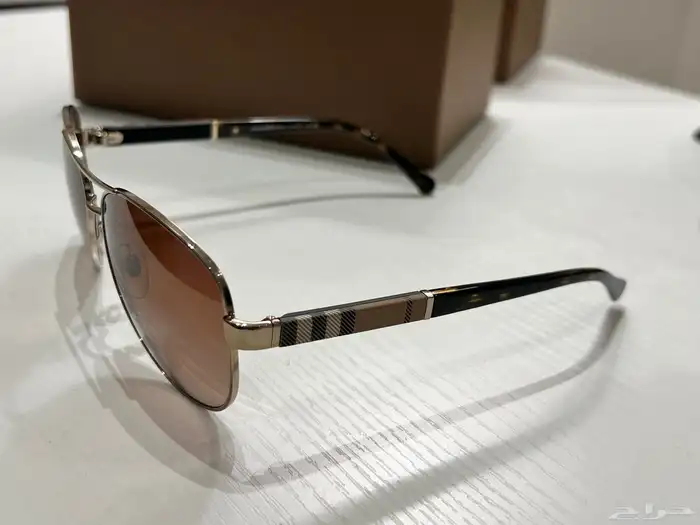 نظارة شمسية بيربيري 1