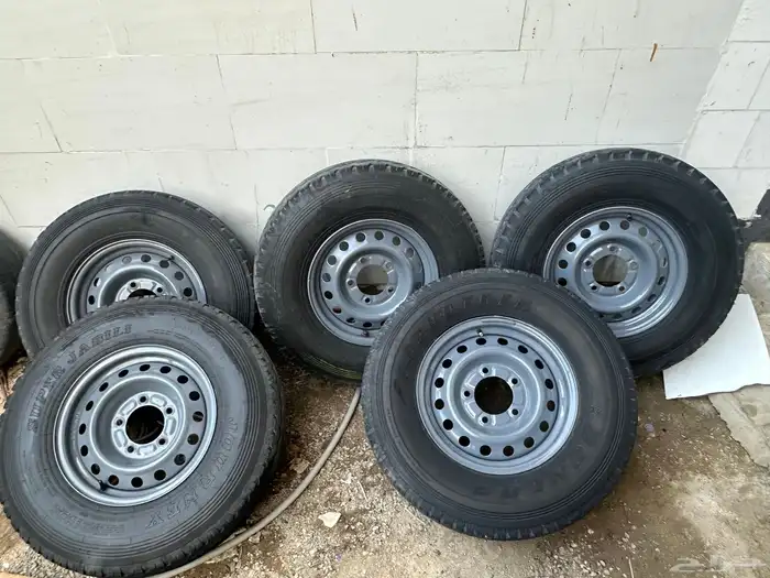 للبيع جنوط هلل كفرات جيب ربع عدد 5 1