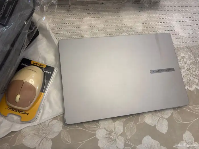 لابتوب من شركة اسوس جديد لم يستخدم ابدا 0