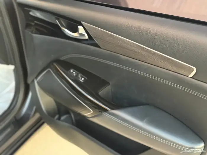 كيا كدنزا 2020 K7 49