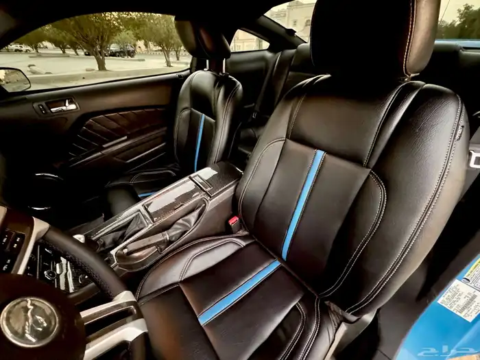 فورد موستنج GT قير عادي قمة النظافة 2010 32