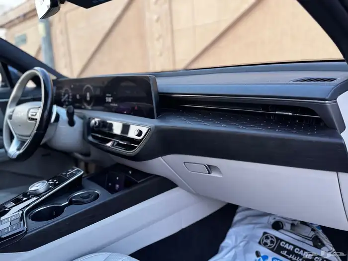 كيا K8 2023 هايبرد 19