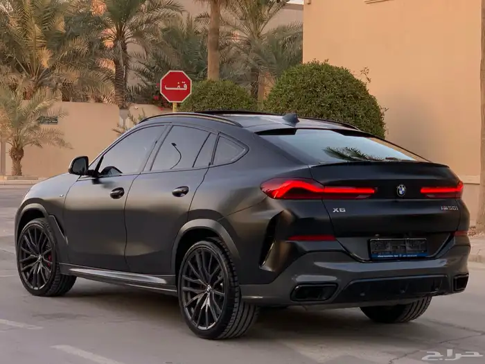 BMW X6 50i V8 2022 Edition Vermillion 6