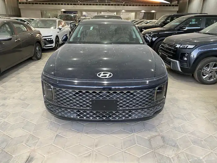 هونداي ازيرا كاليجرافي سعودي 2025 5