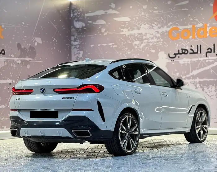 بي ام دبليو v8 موديل 2020 12