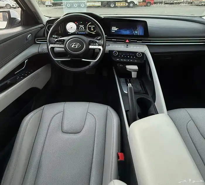 هونداي النترا 2021 ( بنزين ) فل كامل بدون فتحه سقف للبيع 12