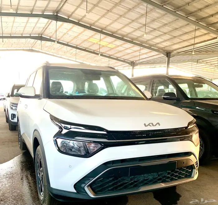 كيا كارينز مطور 7 مقاعد 2025 LX 12