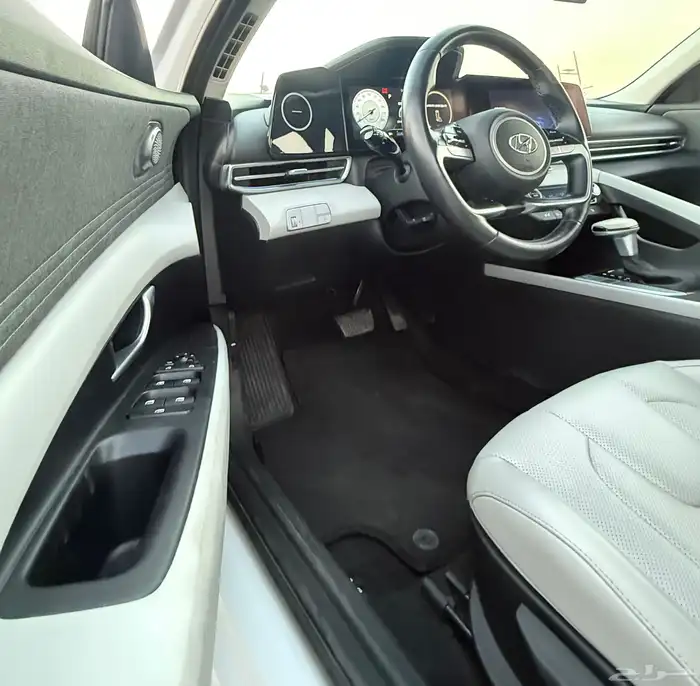 هونداي النترا 2021 ( بنزين ) فل كامل بدون فتحه سقف للبيع 16