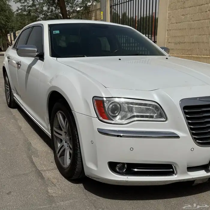 كرايسلر 300 ليمتد 7