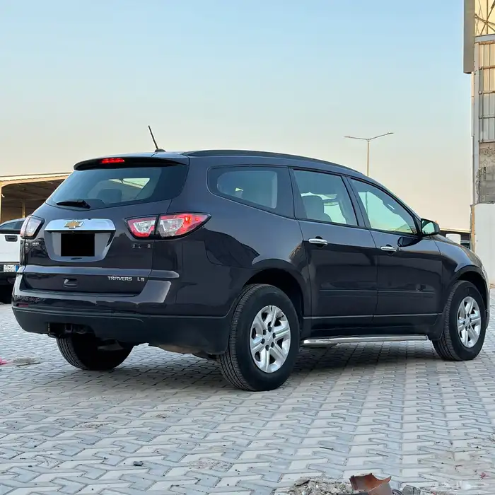 شفروليه ترافس 2015 سعودي عائلي ثلاث صفوف 6