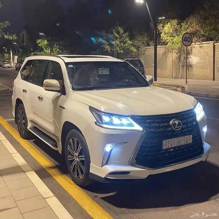 LEXUS LX570 2016 جيب لكزس 3