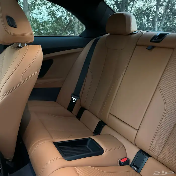 بي ام دبليو الفئة الثانيه 230i Coupe 20