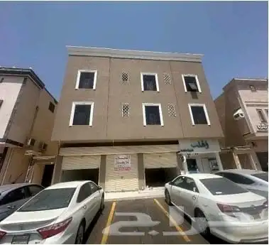 عمارة تجارية للبيع بالعزيزية 0