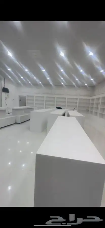 طاولات ديكور محل 0