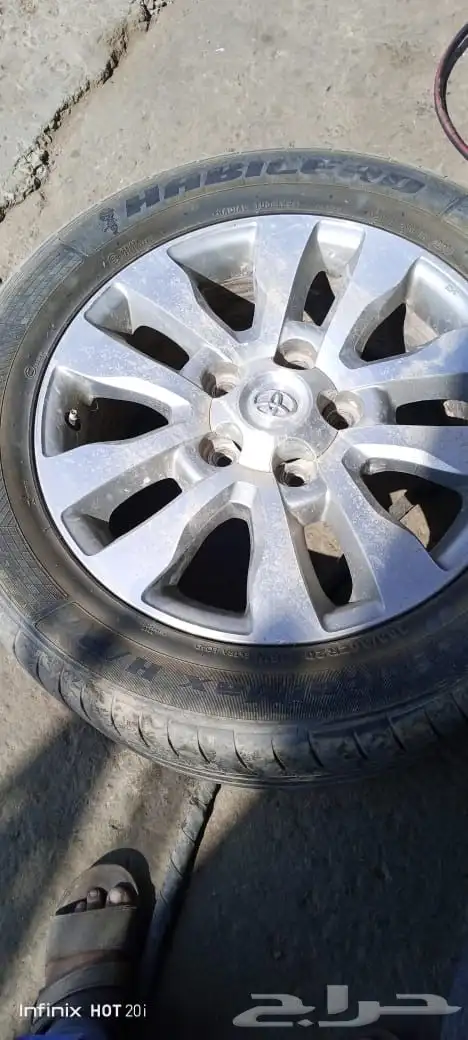 جنوط سكويا جنط 20 بالكفرات 1