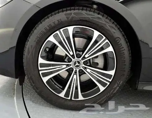 مرسيدس E200 موديل2025 الميموني للاستيراد بكوريا 4