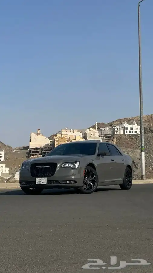 كرايزلر 300s v6 6
