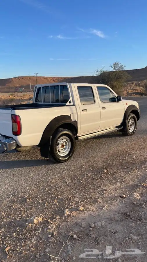 ددسن 2009 نظيف مرشوش على نظافه والمكينه مغيره شررط 3