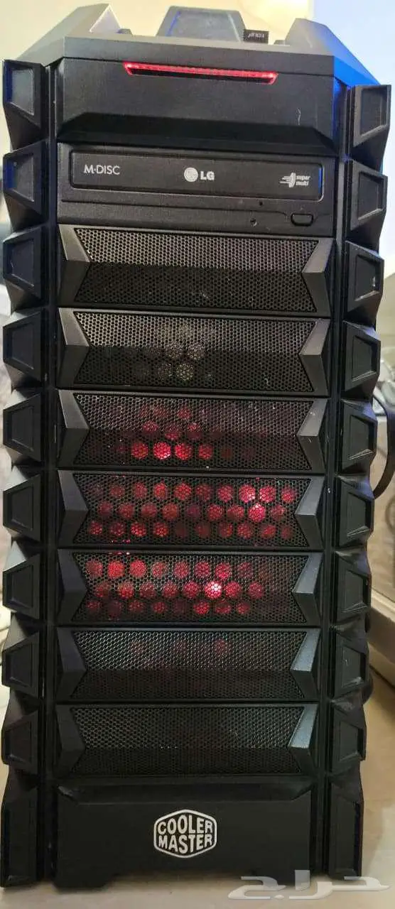 جهاز كمبيوتر مستخدم بحالة ممتازة 0