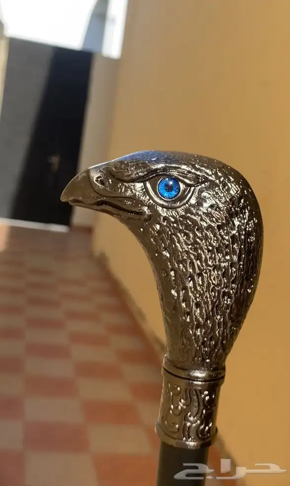 للبيع عصا غداره بدون سكين شكل صقر 0